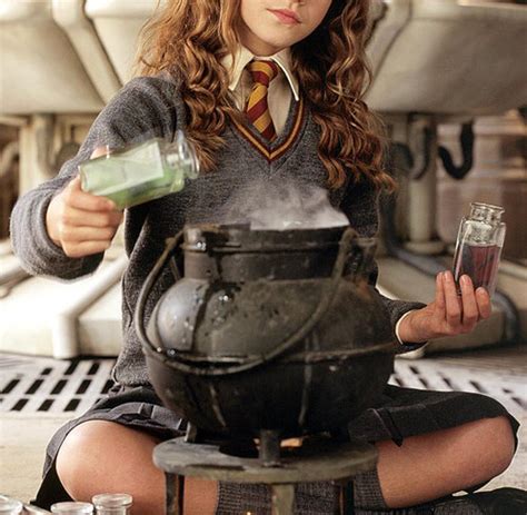 hermione from harry potter naked|Harry Potter Hermione Porn Videos 